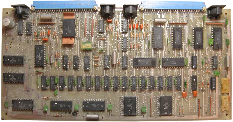 Файл:BK-0010-01 motherboard.jpg